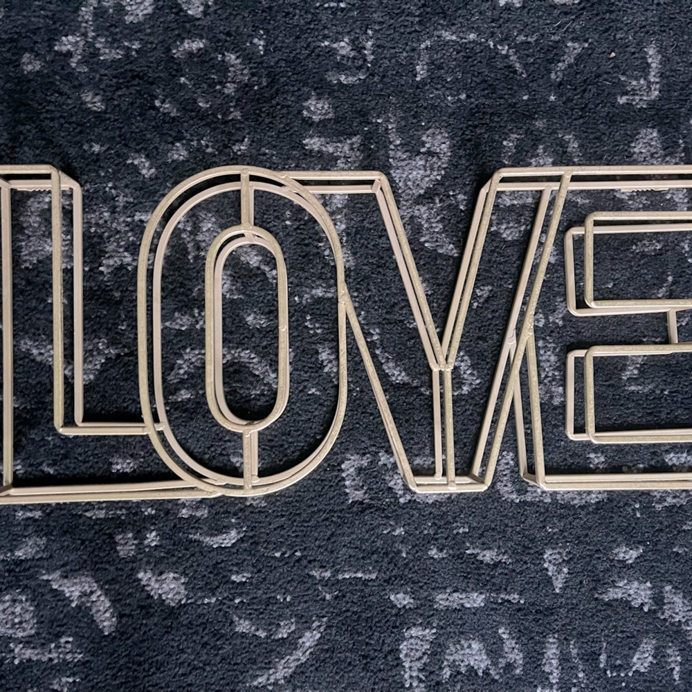 Metal LOVE sign